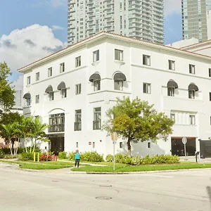 Sonder The Palace Apartahotel Doral