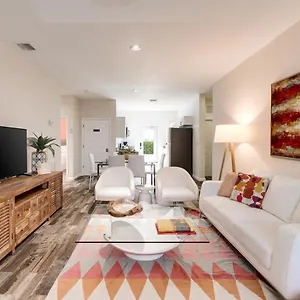 Hudson House 3* Miami