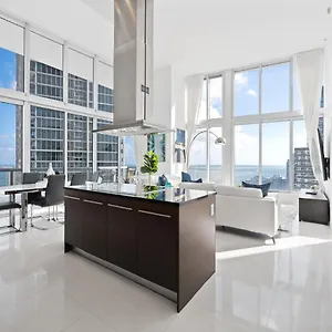 Iconic Luxurious High Ceilings Unit Brickell W *