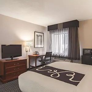 La Quinta By Wyndham Airport East Miami