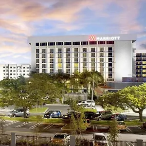 Hotel Airport Marriott 4*