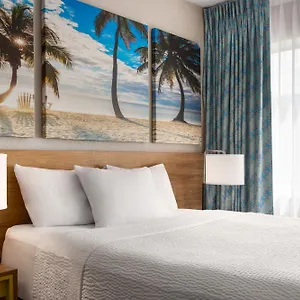 Days By Wyndham Miami Airport North 2*