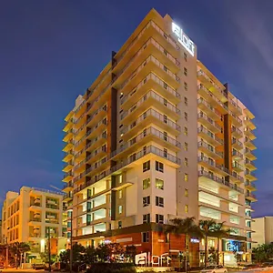 Aloft Brickell Hotel 3*