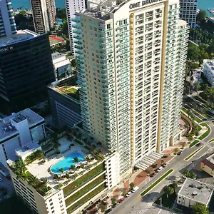 Dharma Brickell At One Broadway 4*