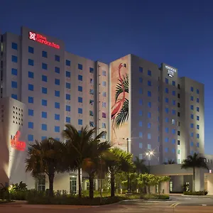 Hotel Homewood By Hilton Miami Dolphin Mall