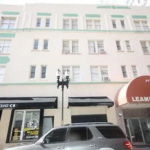 Leamington - Downtown / Port Of Hotell Miami