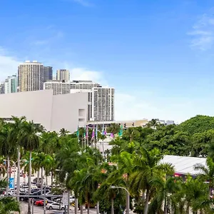 Holiday home Biscayne Bay View Pool Hot Tub And Amenities Miami