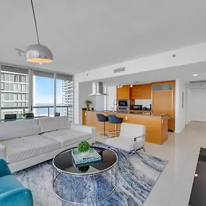 *w Icon Brickell- Luxury 2br Highrise Corner Condo** Aparthotel