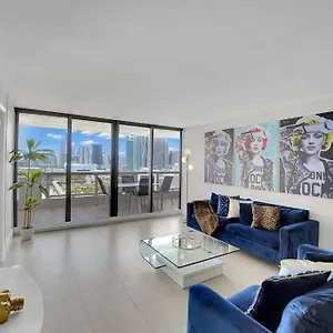 Apartament Iconic! Skyline & Water Views Miami
