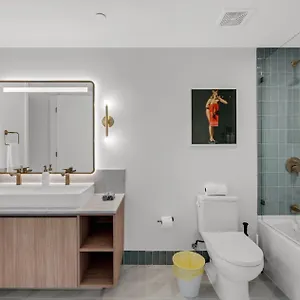 Stunning 1br With Breathtaking Views On The 50th Floor