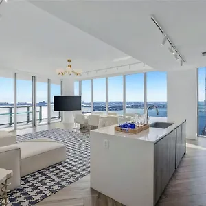 Апартаменты High-floor With Ocean Views In Майами