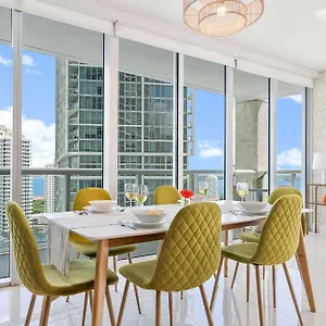 Mvr - Brickell Views - & Style
