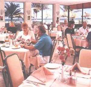 Beacharbour Ocean Hotel 3*