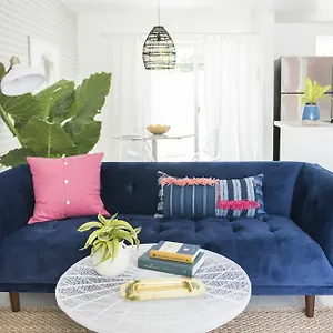 Playful 2br In River By Sonder 3*