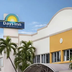 Hotel Days By Wyndham Miami Airport North 2*