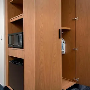 Hotel Fairfield & By Marriott Miami Airport West/doral 3*